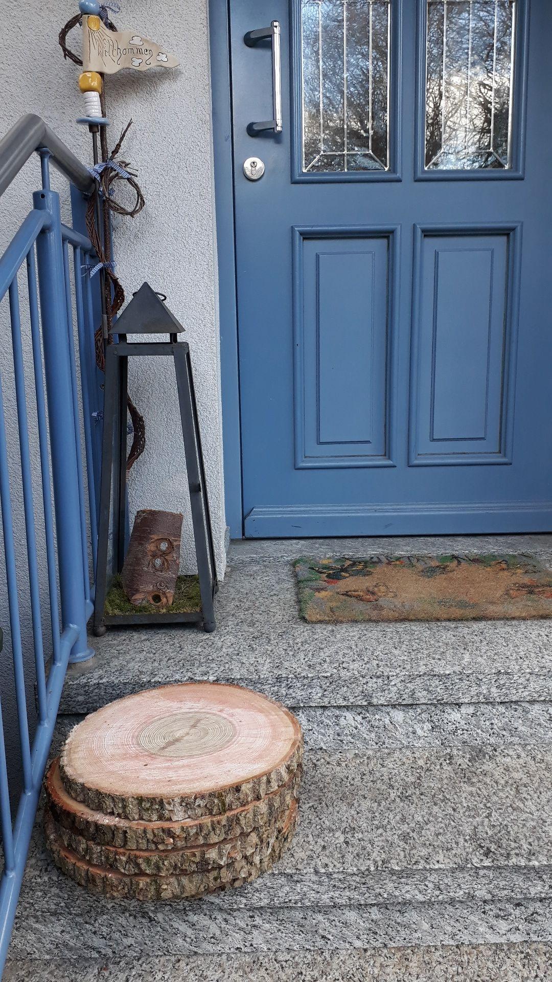 Anlieferung der Baumscheiben